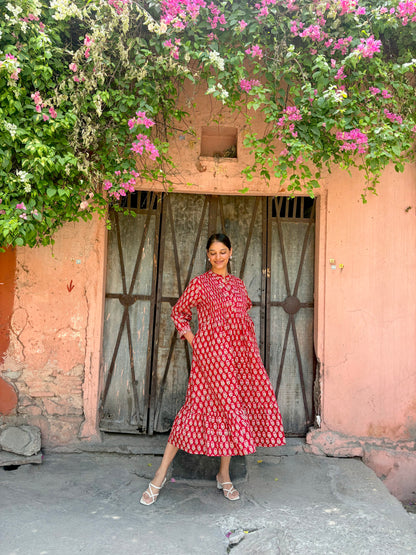 Full length view of Sunset Muse dress with full sleeves